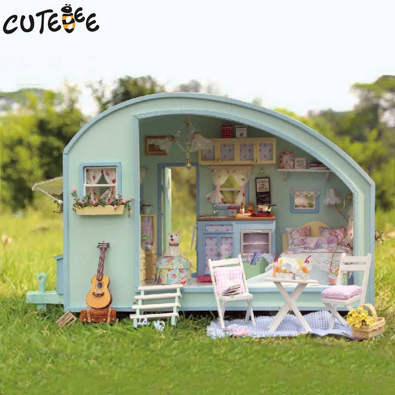 DIY Doll House Wooden Doll Houses Miniature dollhouse Furniture Kit Toys for Children Gift Time travel Doll Houses A-016