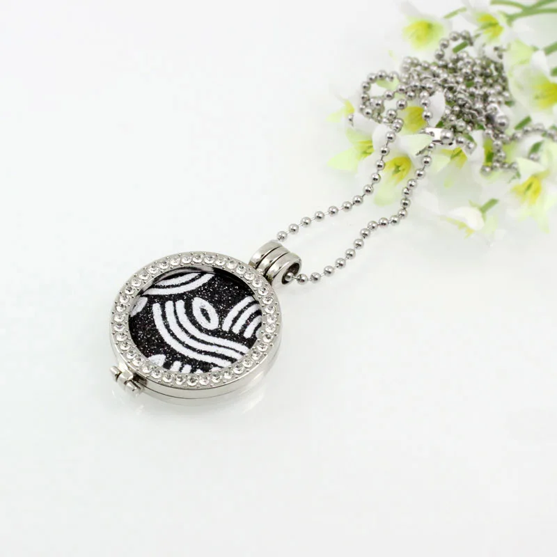 coin pendant MICO07 5