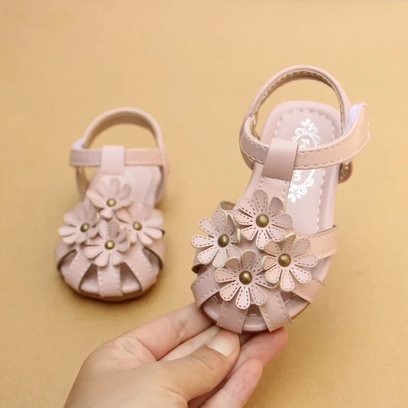 Летние белые сандалии принцессы с цветочным рисунком для маленьких девочек; летняя обувь для маленьких девочек; обувь принцессы на плоской подошве для маленьких девочек - Цвет: pink