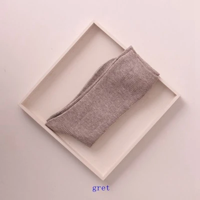 Pure-Color-Cotton-Women-Retro-Socks-Medium-Thick-Basic-Spring-Autumn-Pile-Loose-Socks-High-Quality.jpg_640x640(3)