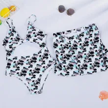 Gratuito En Swimwear Couple Disfruta Y Compra Del Envío UMqVpSz
