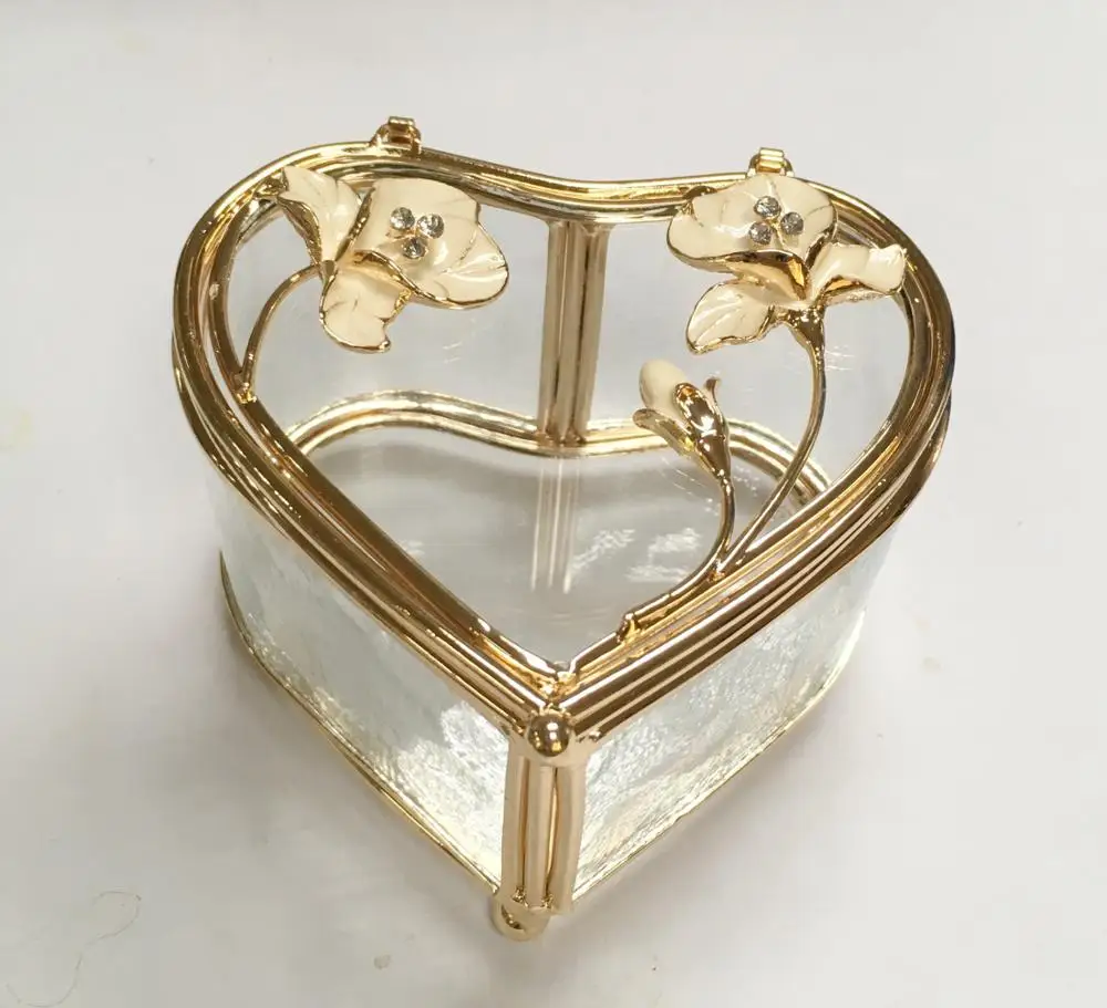 

European glass jewelry box love heart shaped wedding ring holder magnolia girl storage box creative birthday gift