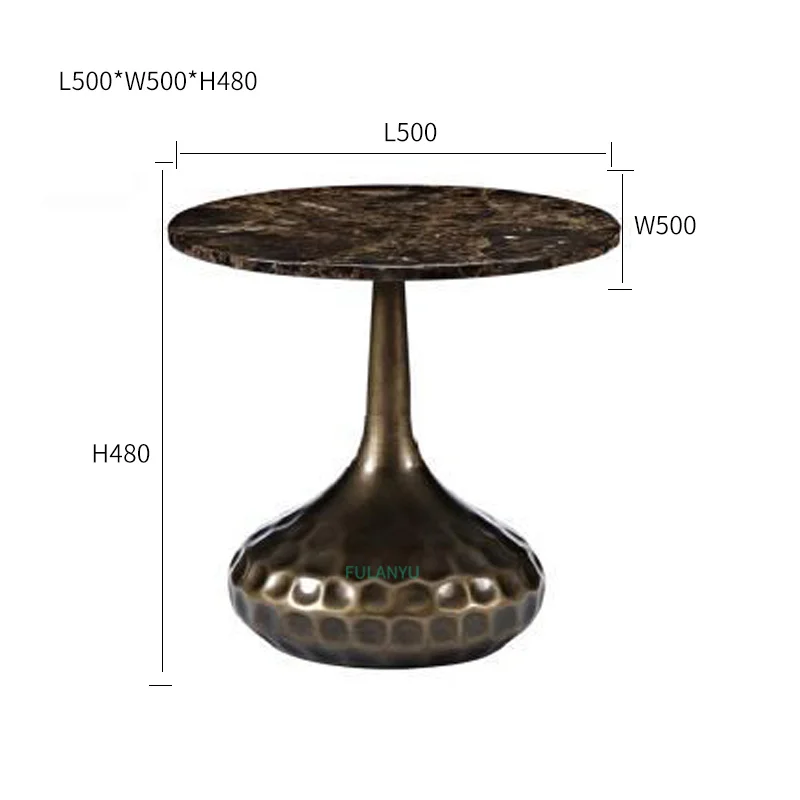 Chocolate-colored lacquered coffee table Chocolate-colored lacquered coffee table