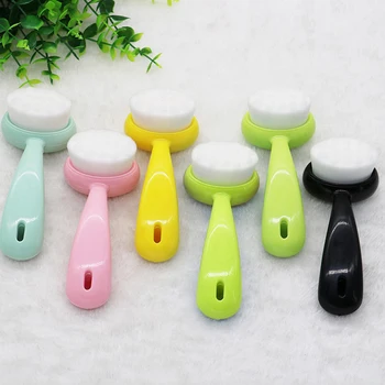 

Deep cleansing face cleansing brush plastic manual long handle wash brush like shape plastic deep cleansing face cleansing brush