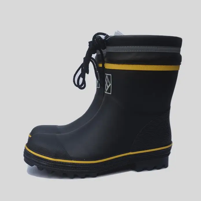 

Anti-smashing and anti-piercing steel toe cap steel bottom rubber tube labor insurance men's rain boots