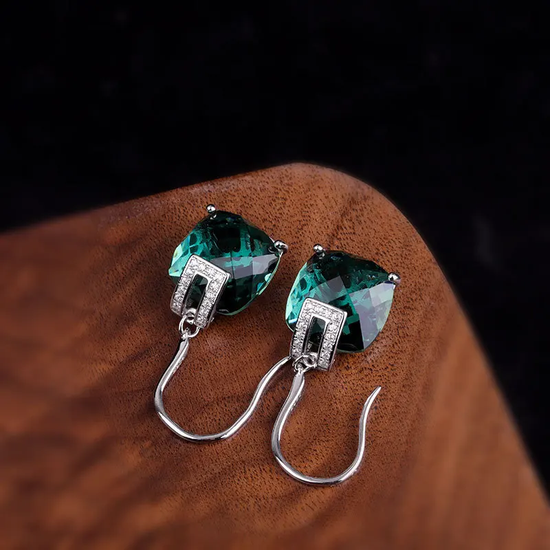 10165920716_1002566014