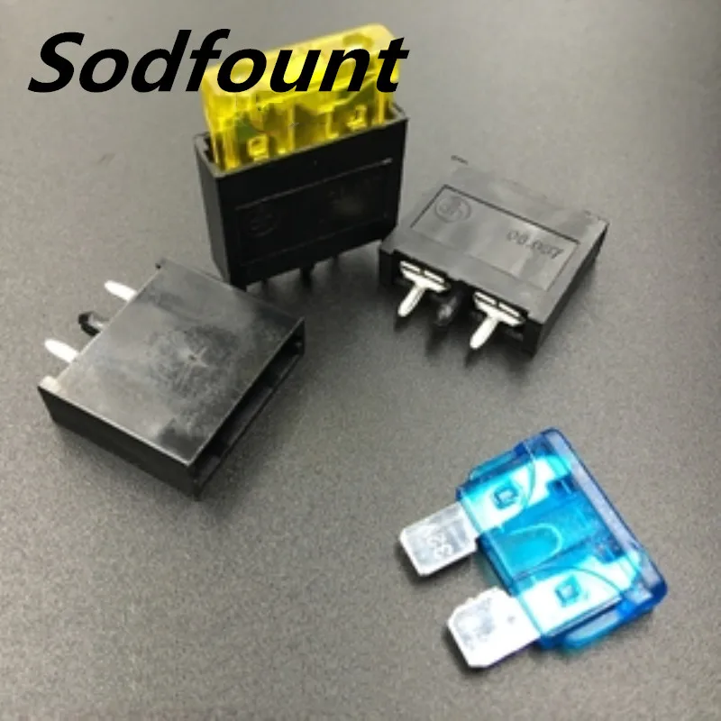 

5PCS PA66 250V 30A Medium car insert fuse holder Horizontal fuse holder PCB fuse holder Car fuse holder
