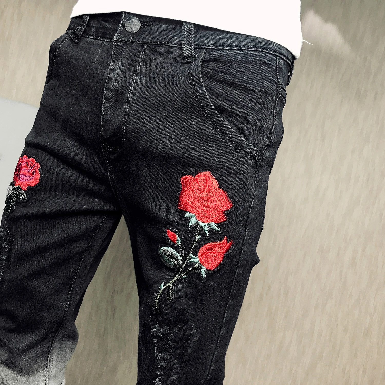 Popular 2019 Embroidery Jeans Men with Flowers Rose Embroidered Men's High-grade pure cotton Denim Jeans Stretch Skinny Push Size 28-34