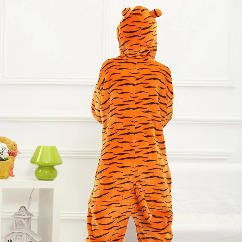 

Women Kigurumi Tiger Pajamas Sets Flannel Hood Animal Pajamas Adult Winter Onesies Nightie Pyjamas Sleepwear Homewear