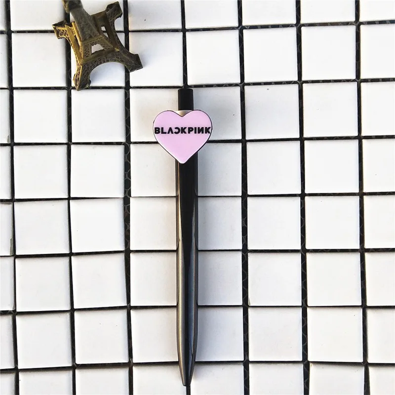 KPOP черно-розовые записные книжки из искусственной кожи LISA ROSE JENNIE JISOO мягкая копировальная розовая шариковая ручка с сердечками блокноты офисные школьные принадлежности Инструменты - Цвет: Ball pen