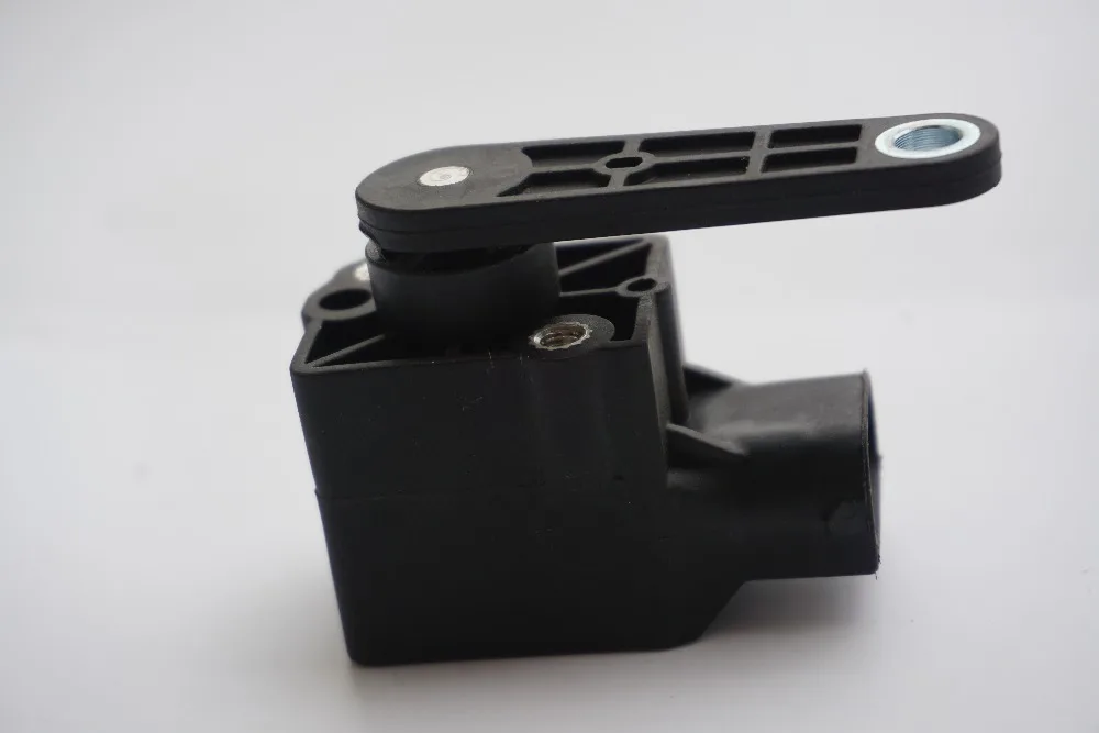 Front Headlight Height Level Sensor 37141093697 37146784696 37141093699
