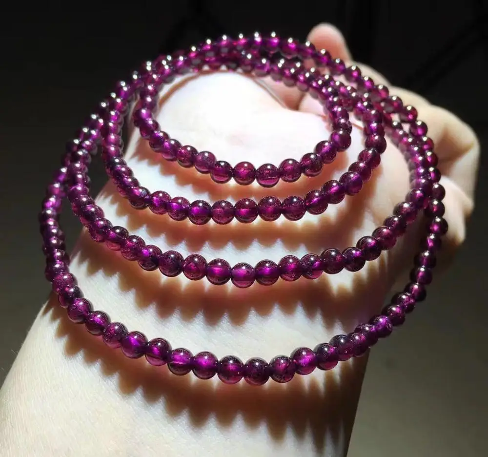 

3.8mm 4laps Natural Wine Red garnet Crystal Round Clear Beads Bracelet AAA (0923)