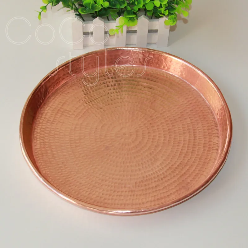 1 brass tray  (10)