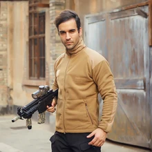 

2019 Outdoor Men Clothing Soft Shell Jacket For Men Is Waterproof Warm Fleece Riding Shock Jacket Sportswear