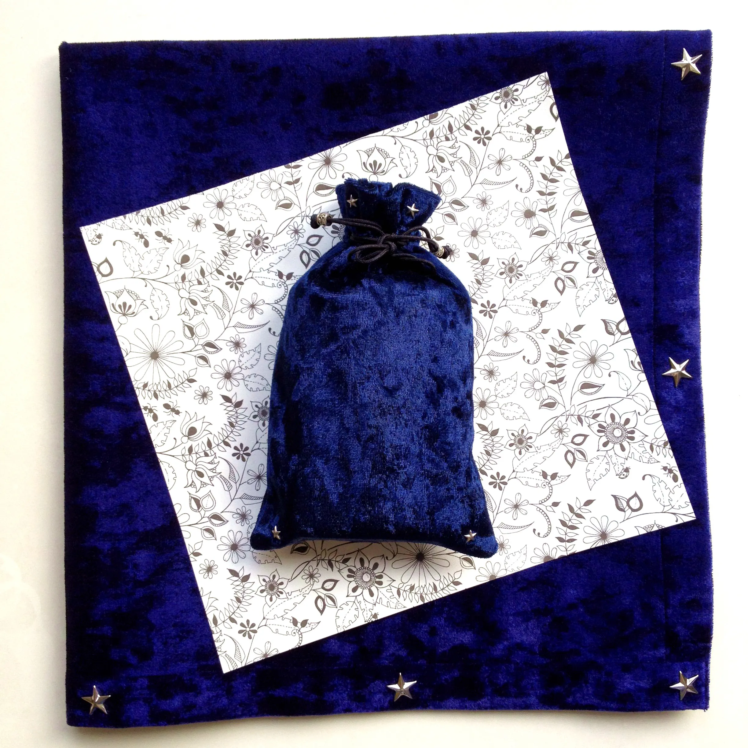 65x65 см синий/фиолетовый/черный/темно-синий бархат Таро скатерть флокирование ткань пентаграмма стиль настольная игра, карты Таро