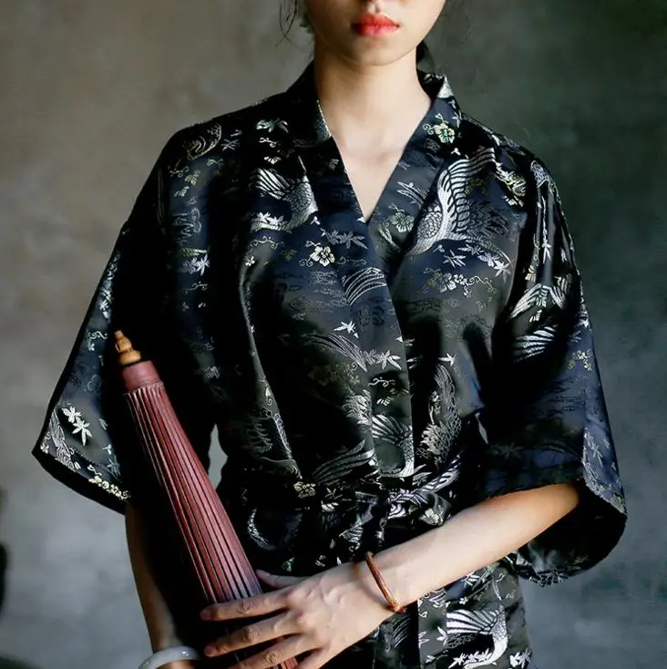 Chinese Women Vintage Satin Bath Robe Gown Female Sexy Long Nightgown Novelty Kimono Kaftan