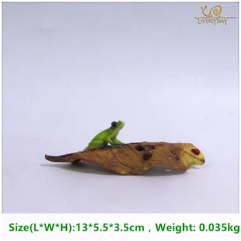 

EVERYDAY COLLECTION resin Frog craft mini polyresin animals garden miniature figurines frog on the leaf statue