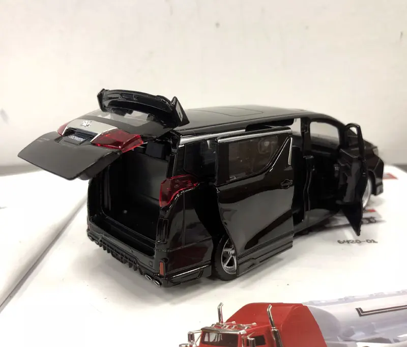 TOYOTA Alphard (11)