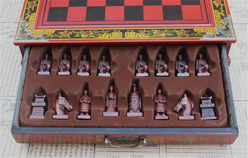Hot Antique Chess Medium Desktop Stereo Chess Soldiers Resin Chess Pieces Wooden Board High Quality Gift Easytoday