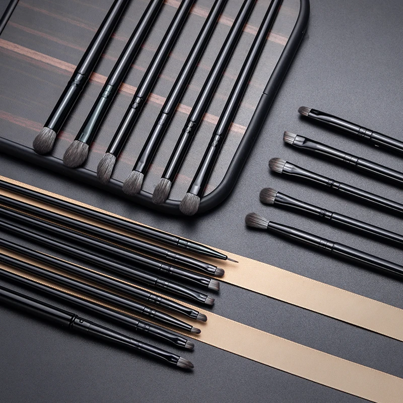 

2019 Anmor 29PCS Make Up Brush High Quality Nylon Hair Foundation Eye Shadow Concealer Makeup Brushes With Black Cosmetic Bag