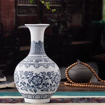 

Jingdezhen Porcelain Classic Blue And White Porcelain Vase Handicraft Ornament Decoration Matte Glaze Modern Home small vases