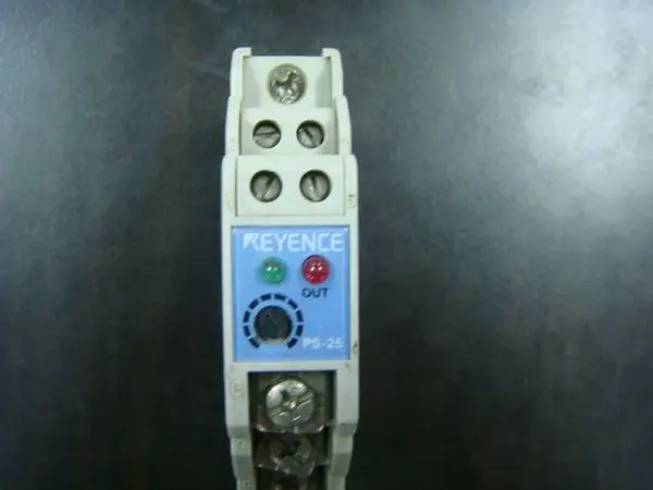 

[SA] Positive! Hand in hand, original Kean PS-25 KEYENCE optical fiber amplifier --2pcs/lot
