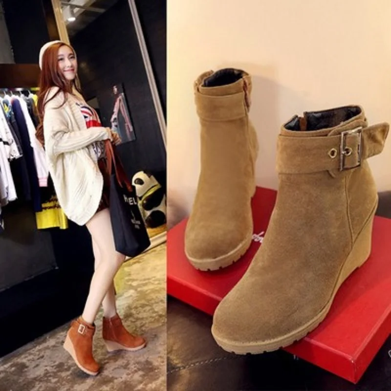 

MoBeiNi 2018 autumn and winter new retro pointed matte belt buckle side zipper low heel bare boots women's booties solid buckle