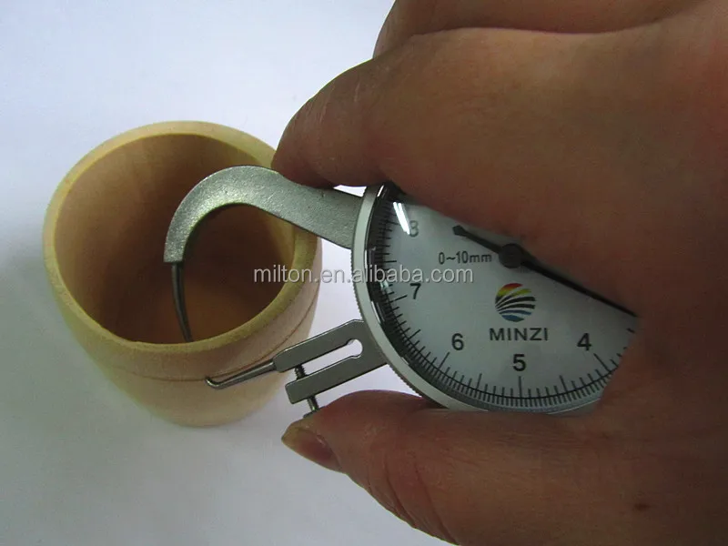 dial caliper (7)