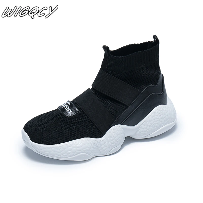 

2019 new women's flat casual breathable mesh comfortable non-slip dad shoes set foot color matching round toe female flats