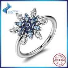Venta caliente Bijoux 925 Plata Esterlina Cristalizado de Copo de nieve, Cristales de color azul y Claro CZ Anillos de Dedo de la Joyería de Las Mujeres