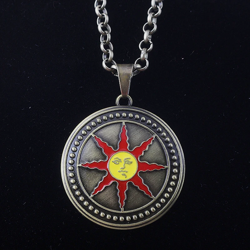 

SG Hot Sale Dark Souls 3 Sun Sollar Badge Necklaces Onion Knight Logo Pendants Keyring For Women Men Car Bag Cosplay Jewelry