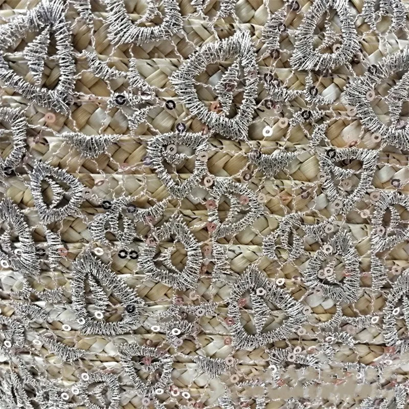 10618067068_422646832