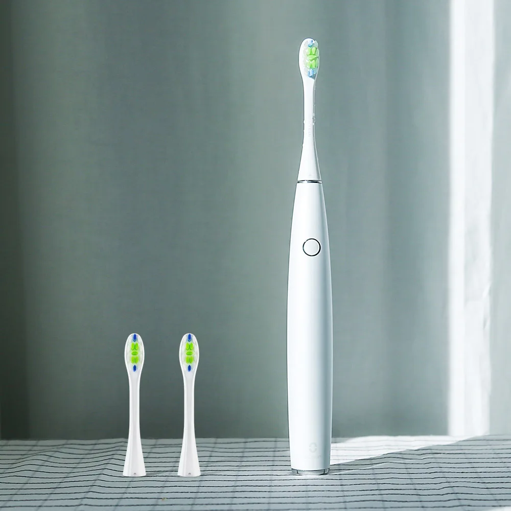 Oclean одна автоматическая перезаряжаемая звуковая электрическая зубная щетка набор с 2 щеточными головками+ управление через приложение+ 1 настенный держатель