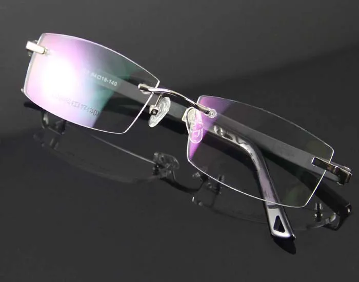 029-silvery-700 (5)