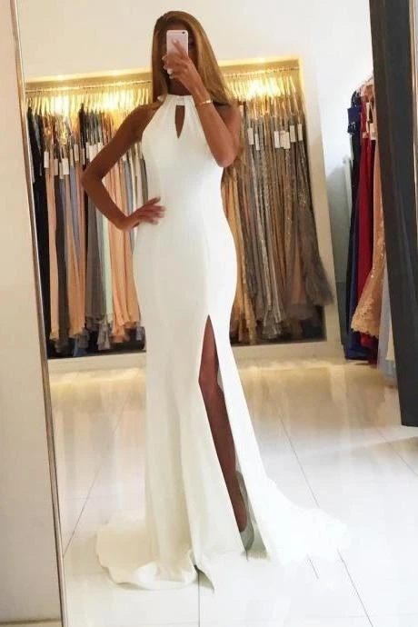 Mermaid Sleeveless Simple Side-Slit Halter Open-Back Evening Dresses