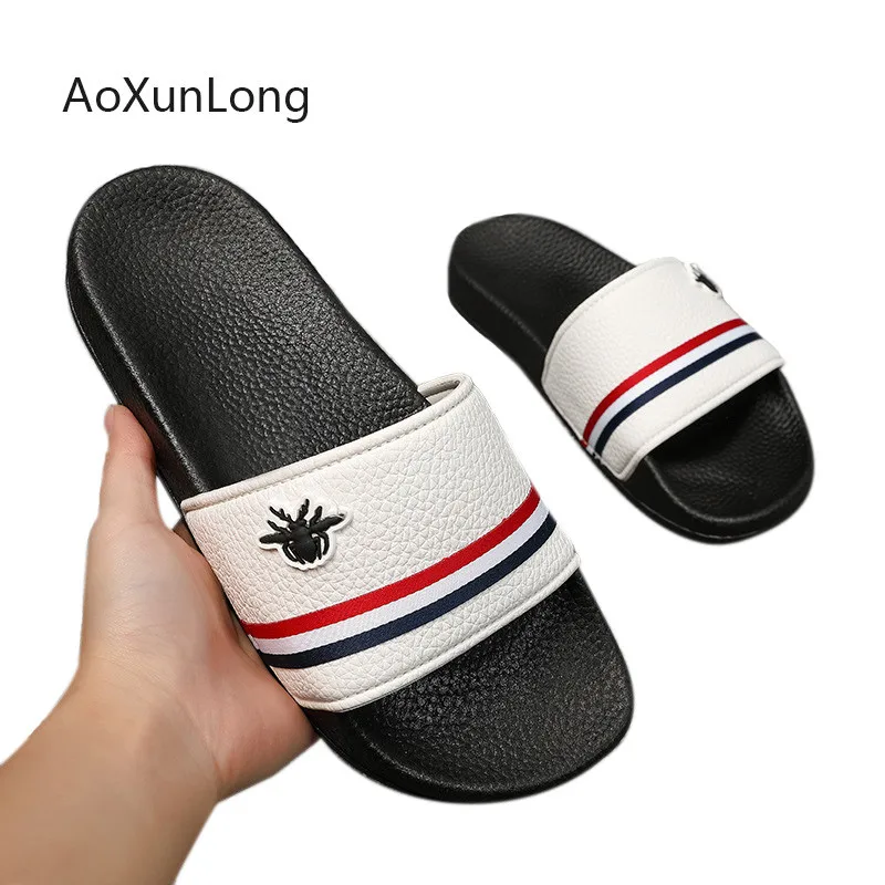 

Slippers Women Slides Summer Flat Fashion Outdoor Shoes Breathable Comfy Black White Home Slippers Flip Flops Women Sandals