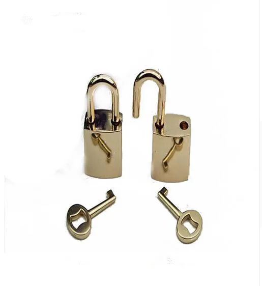 

TMBOD Bag accessories,light gold accessories,hardware accessories,ornaments,light gold decoration,luggage padlock.y269