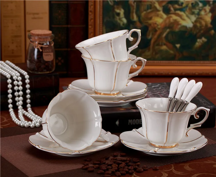 GFHGSD фарфоровая кофейная чашка ручной работы с цветком и блюдцем в золотистой оправе, цветочная керамическая чайная чашка, послеобеденные чайные наборы чашек