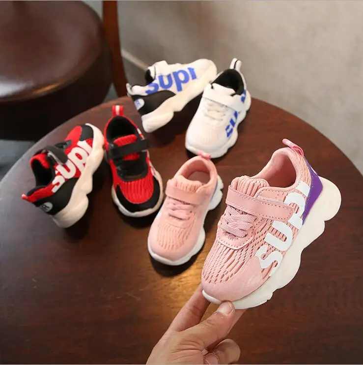 

2018 Children grid mesh Shoes Waterproof Kids Sneakers Breathable Girls and Boys Sports running Shoes Outdoor Trainers nmd