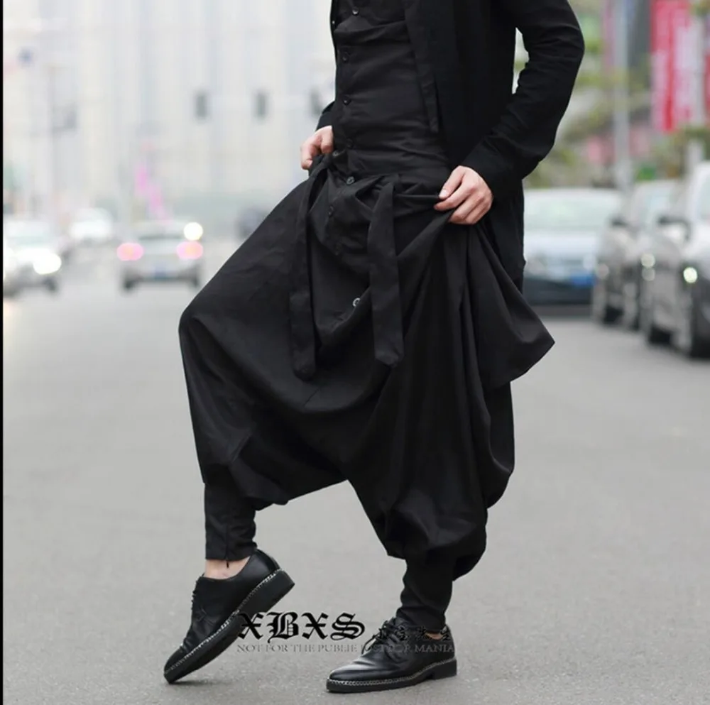 

Low Crotch pants Men avant-garde exaggerated personality tide men Korean version non-mainstream of feet ninja trousers 2019 new