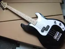 New Arrival 4 String Electric Bass Guitar In Black 2009Fr
