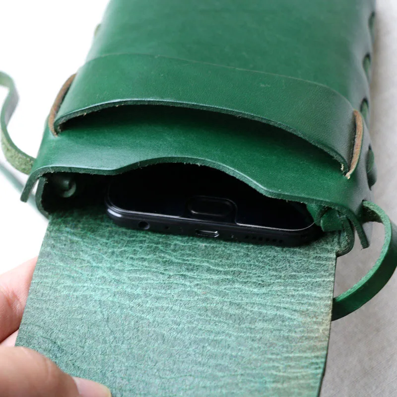 AETOO Retro lady small fresh wild leather large screen mobile phone shoulder small bag Messenger bag mini