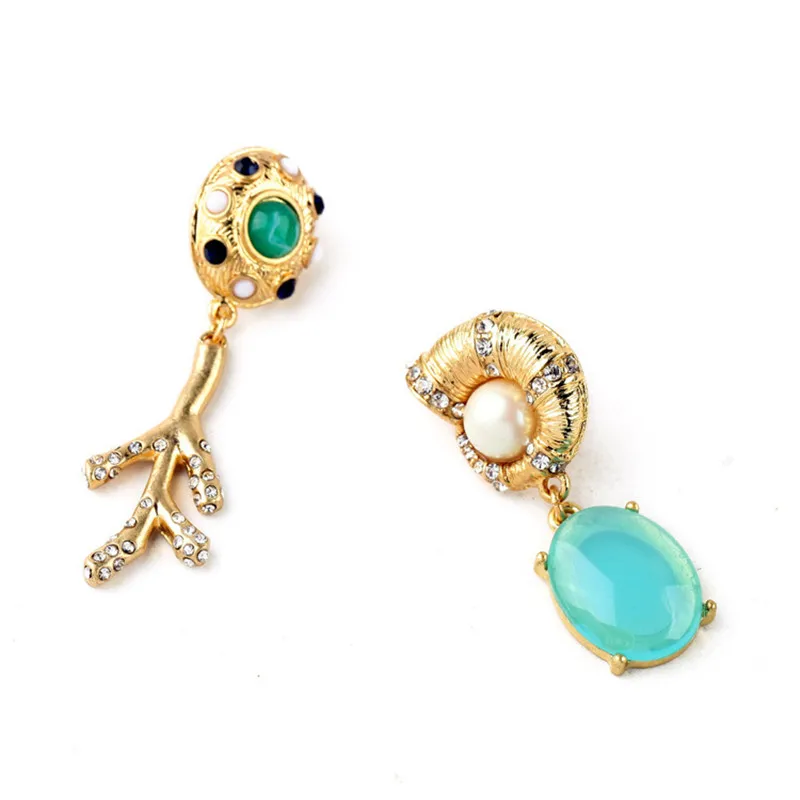 

Women Animal Earings New Cute Snail Branches Asymmetrical Stud Earrings