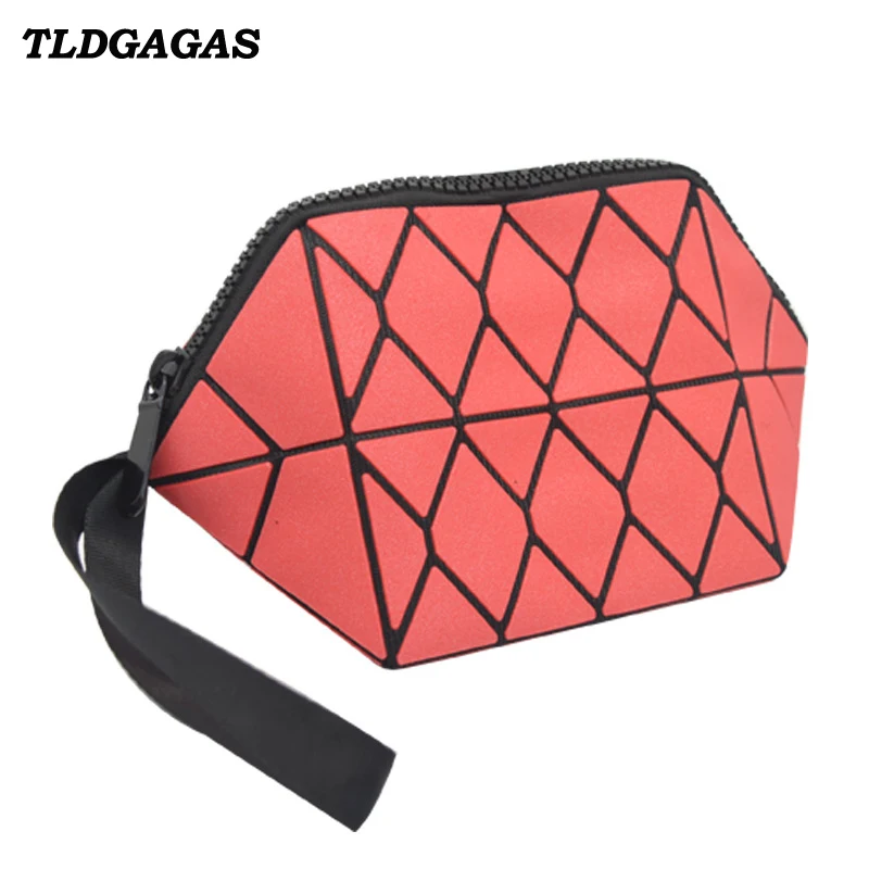 

TLDGAGAS 2018 Portable magic Women Travel Wash Bag Scrub Cosmetic Bag Makeup Clutch Bags Phone Storage Organizer Case