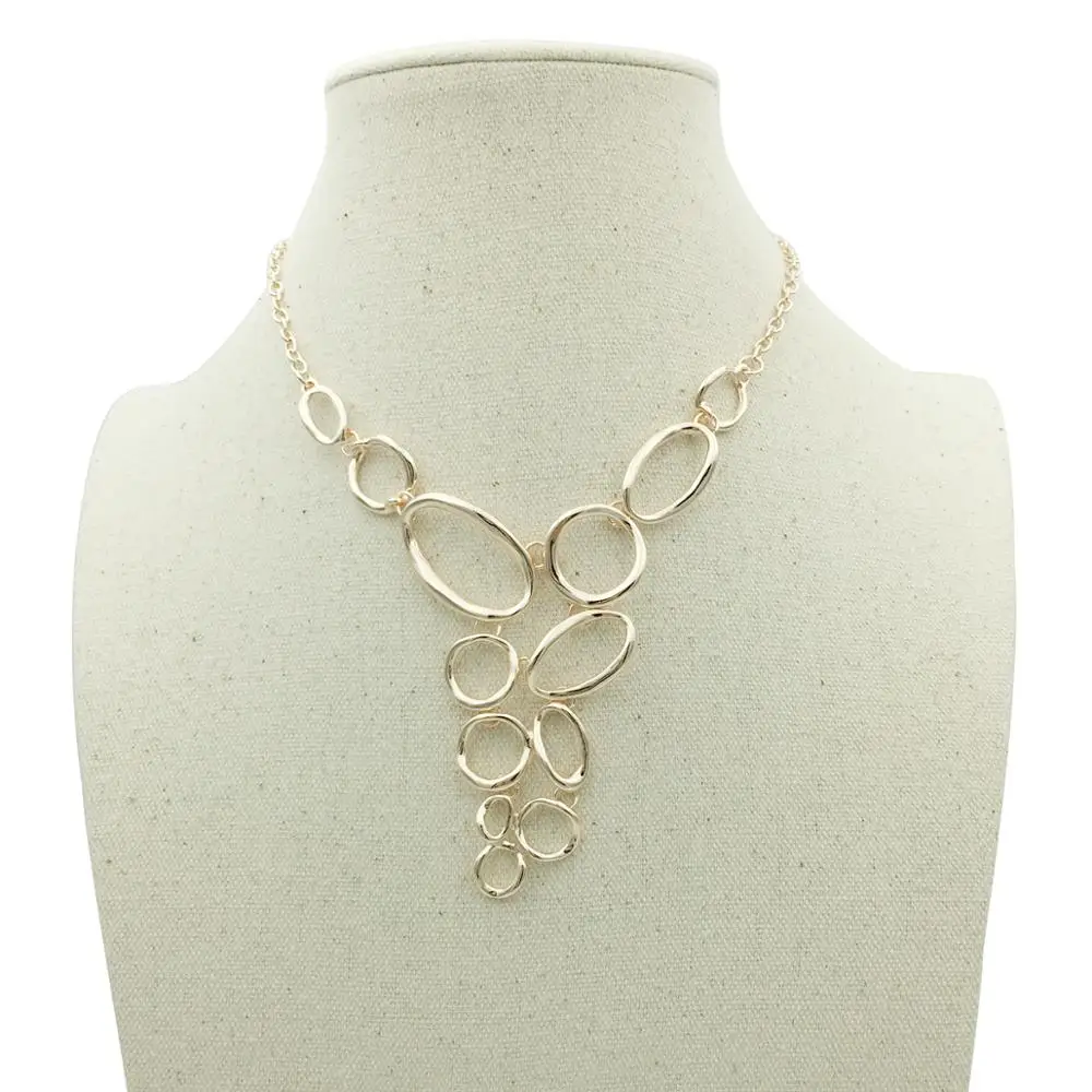Multiple Irregularity Circles Pendant Necklaces for Woman Rose Gold