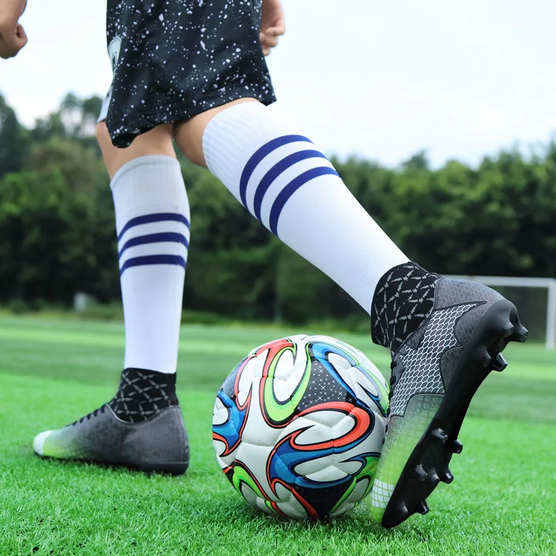 JINBEILEE Men's Long Nail Football Sneakers Students Training Shoes Wear-resistant Lightweight  breathable training shoes