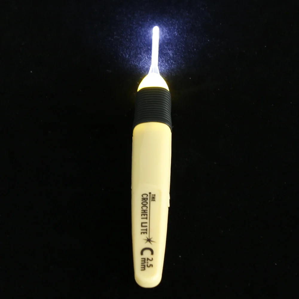 2,5 мм-6,5 мм светодиодный светильник для вязания крючком спицы для шитья аксессуары для шитья 9 цветов швейные иглы - Цвет: 2.5mm