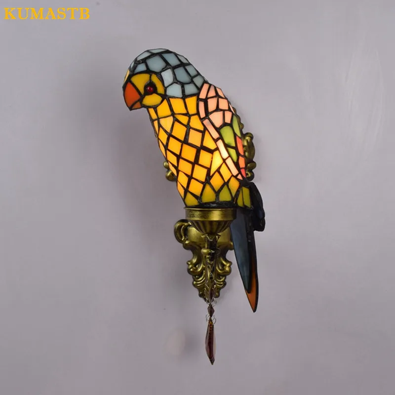 Parrot Wall Lamp 2