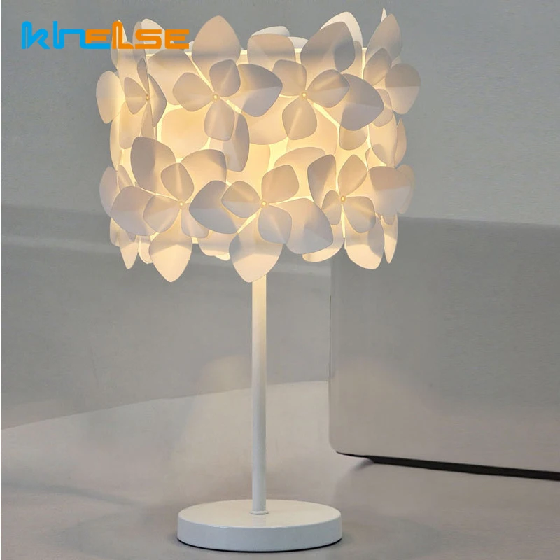 Online Shop Table Lamp E14 Led Bulb Bedside Lamp Pink Flower Deco