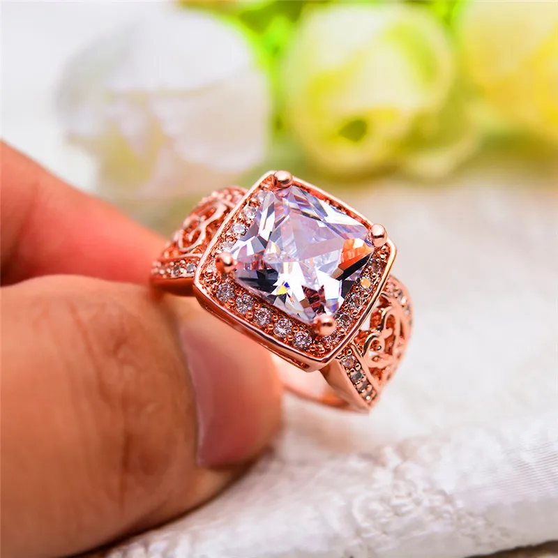 

Gorgeous Female Big Zircon Stone Ring Luxury Rose Gold Finger Ring Vintage Wedding Jewelry Promise Engagement Rings For Women